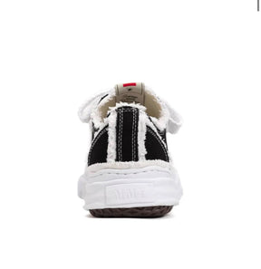 P OG Sole Canvas Low-Top Sneaker